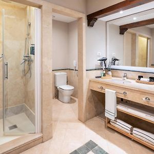 Master Suite The Level 2 kids